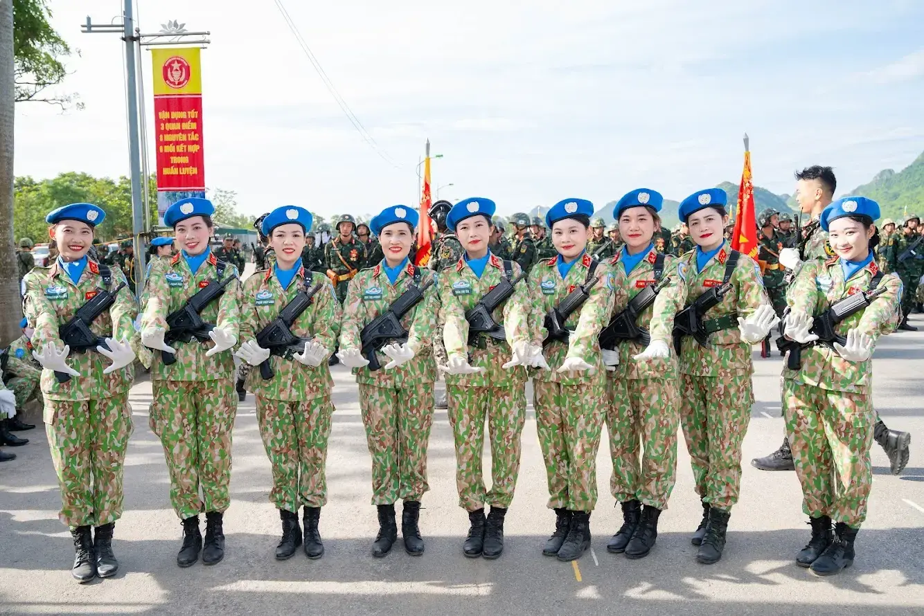 Tự hào nữ quân nhân Ninh Bình tại thao trường A80