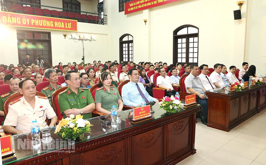 Phường Hoa Lư kỷ niệm 80 năm Ngày truyền thống lực lượng Công an nhân dân và 20 năm Ngày hội toàn dân bảo vệ an ninh Tổ quốc