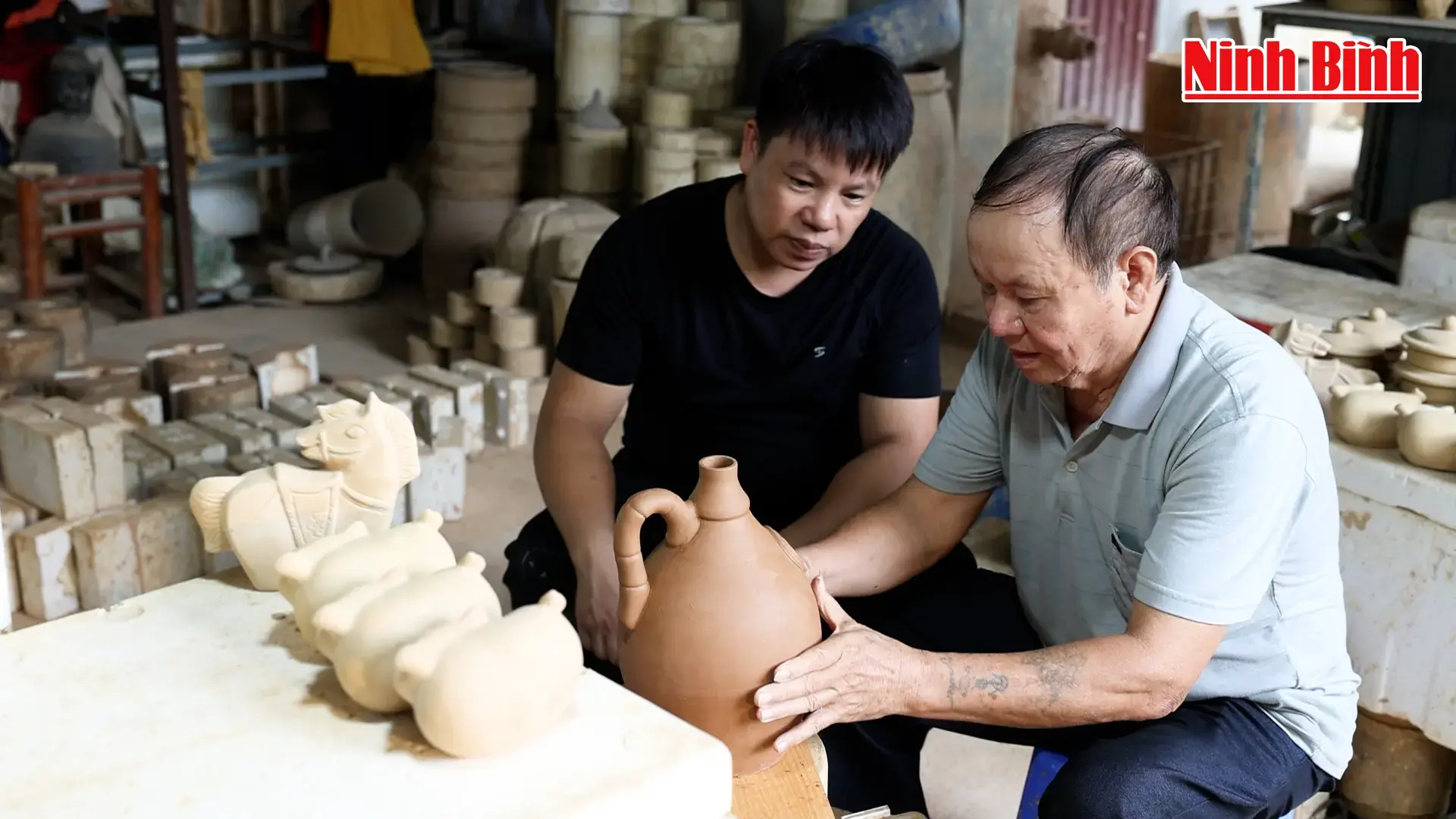 Quyết Thành-làng nghề “thổ hoa” bên dòng sông Đáy